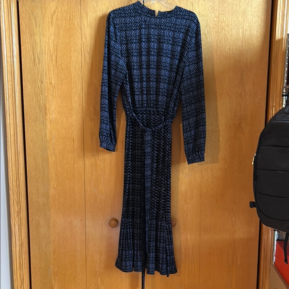 Elegant Blue and Black Women's Dress